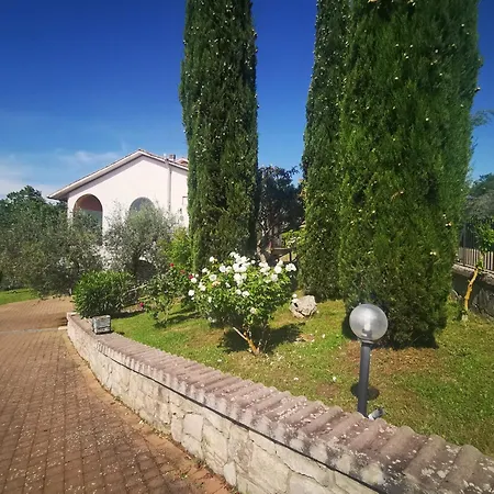 منزل ريفي Casale Degli Ulivi Tenaglie