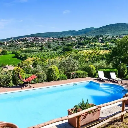 منزل ريفي Casale Degli Ulivi *